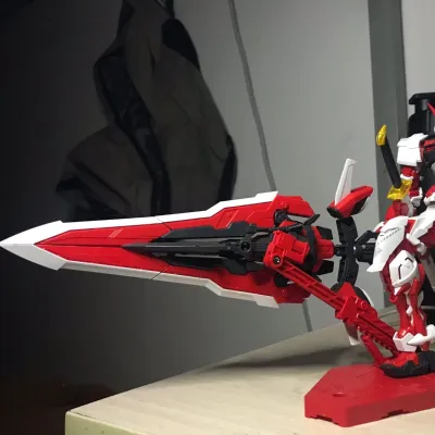 MG 1/100 Astray Red Frame